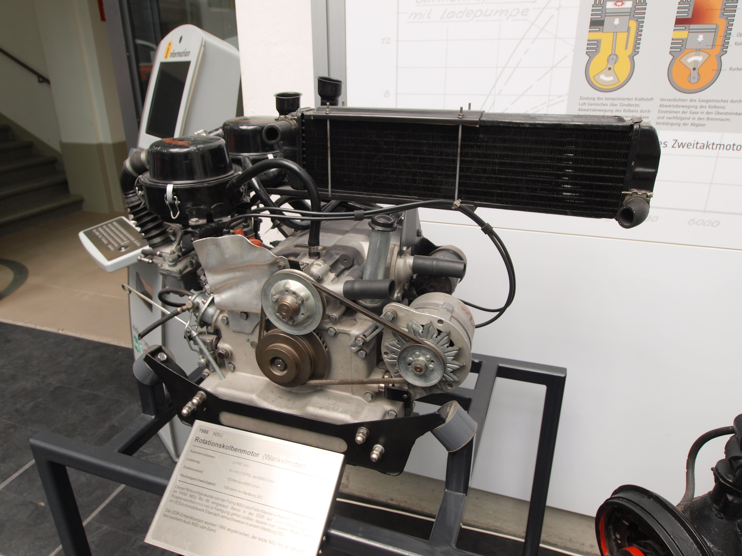 File:1966 NSU Rotationskolbenmotor (Wankelmotor) pic2.JPG - Wikimedia  Commons