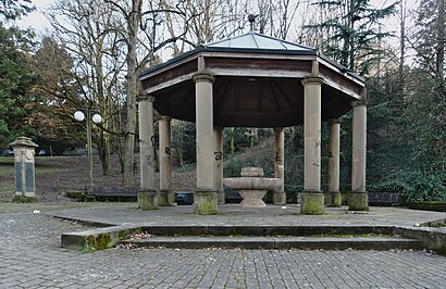 So kommt man zu Bopserbrunnen mit den Öffentlichen - Mehr zum Ort Hier