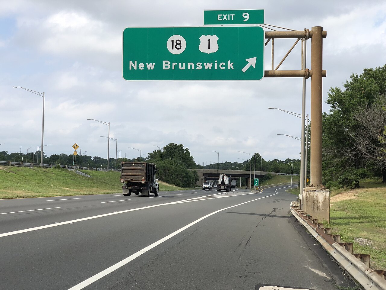 File:2020-07-07 16 10 41 View north along Interstate 95 (New