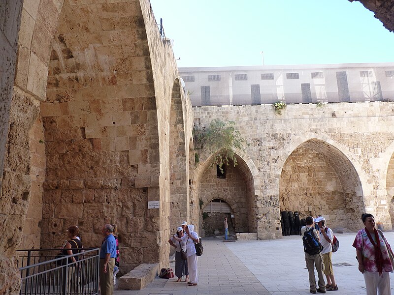 File:Akko Castle 65 (5148508152).jpg