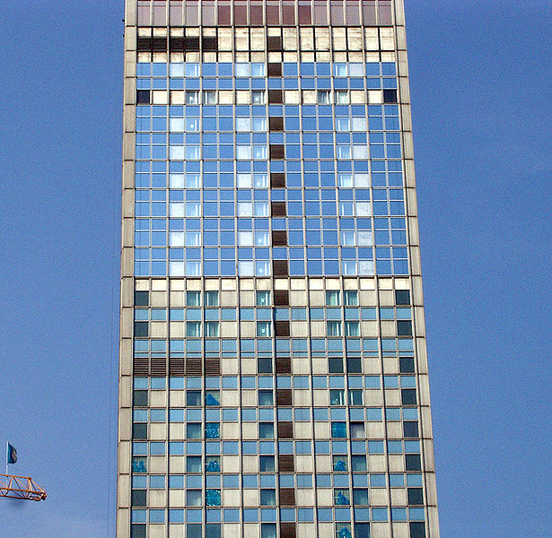 File:Alexanderplatz hotel rebuild2.jpg