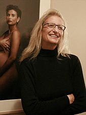 Annie Leibovitz: Biografie, Auszeichnungen, Film