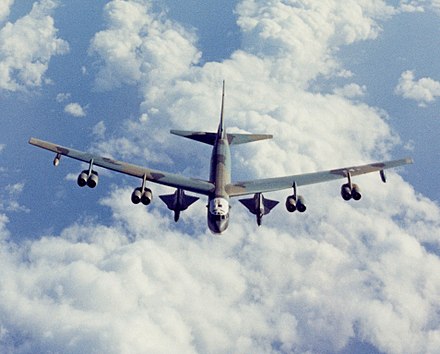 A full view of same B-52 as above with both D-21B drones shown