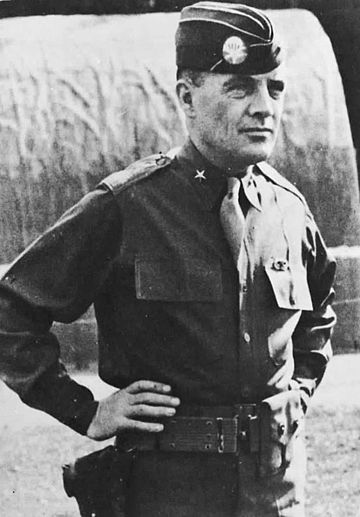 File:BG Anthony McAuliffe.jpg