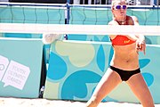 Deutsch: Beachvolleyball bei den Olympischen Jugendspielen 2018; Tag 9, 15. Oktober 2018; Mädchen, Viertelfinale: USA-Spanien 2–1 (21–19/17–21/15–9) English: Beach volleyball at the 2018 Summer Youth Olympics at 15 October 2018 – Girls Quarterfinals: USA-Spain 2–1 (21–19/17–21/15–9)