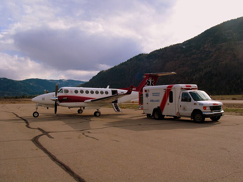 File:Beechcraft Super King Air 350 (434671647).jpg