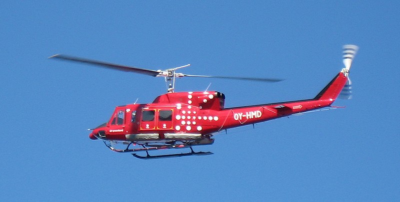 File:Bell 212 air greenland upernavik 2007-07-05.jpg