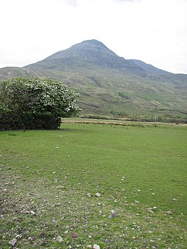 Ben Buie, showing edge of walled church land - geograph.org.uk - 866874.jpg