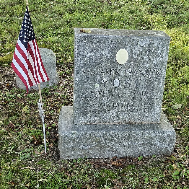 Yost's tombstone in Tamaqua's Odd Fellows Cemetery, which states that he had been "assassinated".