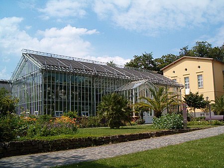 BotanischerGartenPotsdam GewaechshaeuserEingang0706a