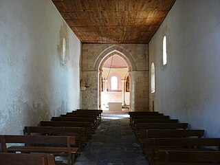 Интерьер церкви XII века