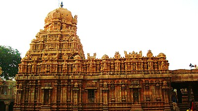 Həyətin şimal hissəsində Subrahmanyar ziyarətgahı. Muruqan, Kartikeya və ya Skanda da adlanır.