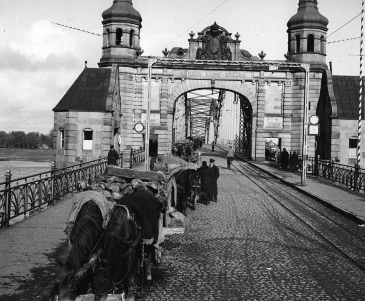Мост королевы Луизы Советск 1945