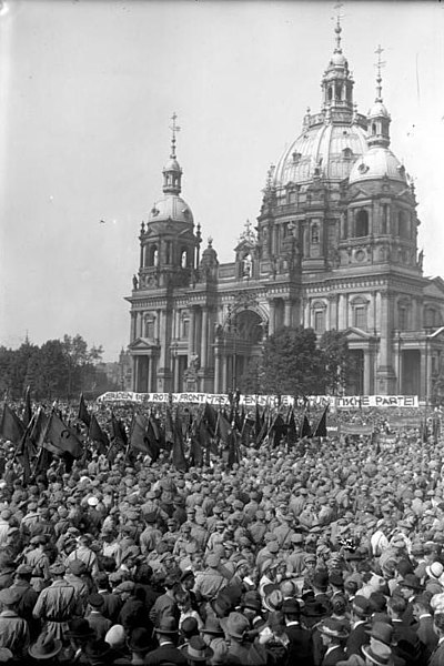 1928 Roter Frontkämpferbund rally in Berlin. Organized by the Communist Party of Germany, the RFB had at its height over 100,000 members.