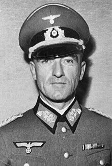 Bundesarchiv Bild 183-2005-0428-502, general Evgen Myuller.jpg