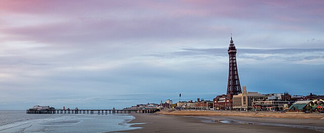 Image: Central Pier, Blackpool (Unsplash) (cropped)