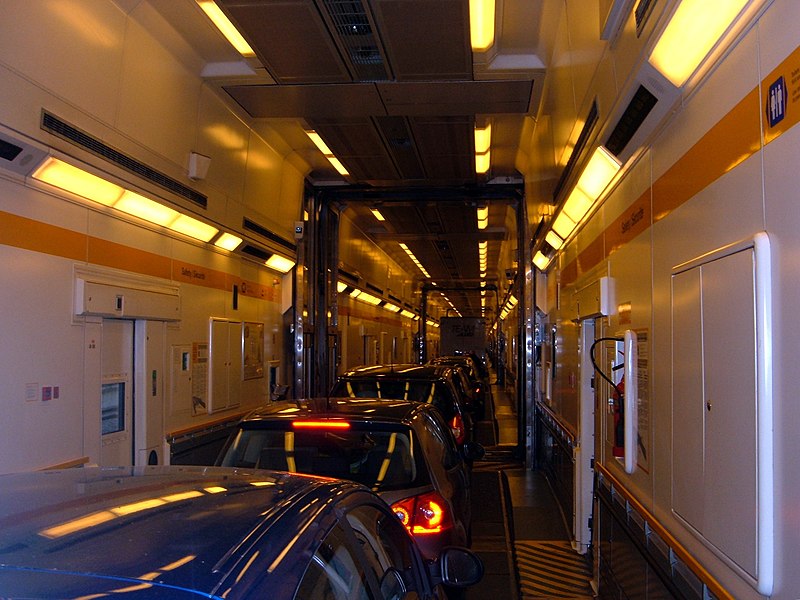 File:Channel Tunnel - geograph.org.uk - 2267682.jpg