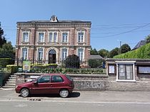 Chevresis-Monceau (Aisne) mairie.JPG