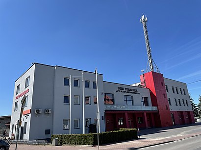 Jak dojechać komunikacją do Chotomów - O miejscu docelowym