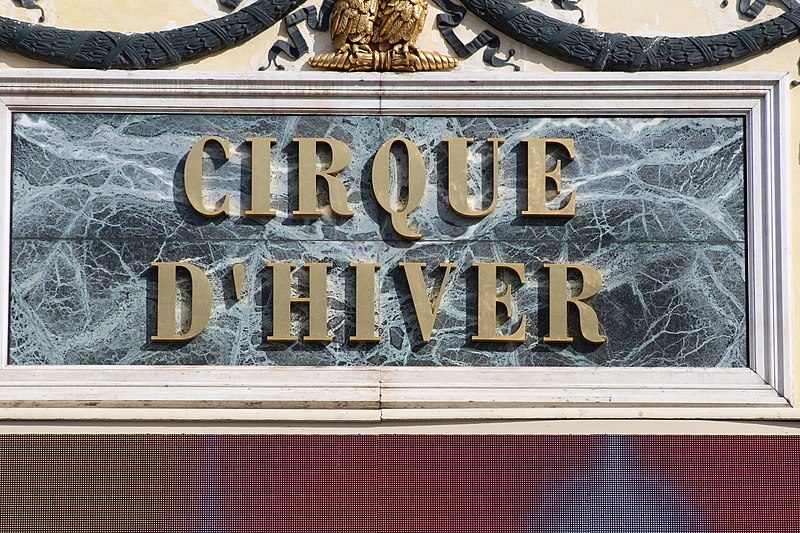 File:Cirque hiver Paris 23.jpg