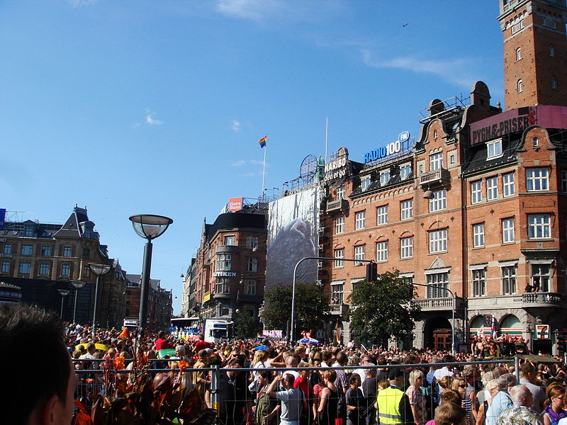 File:Copenhagen Pride 2008 m2.JPG