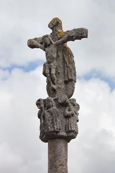 File:Cruceiro na Ermida de San Xosé de Val, Mazaricos.jpg