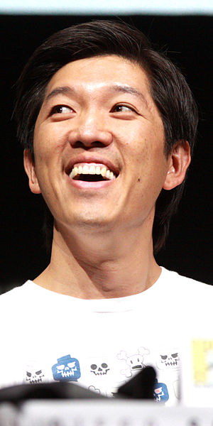 File:Dan Lin, 2013 San Diego Comic Con-cropped-2.jpg