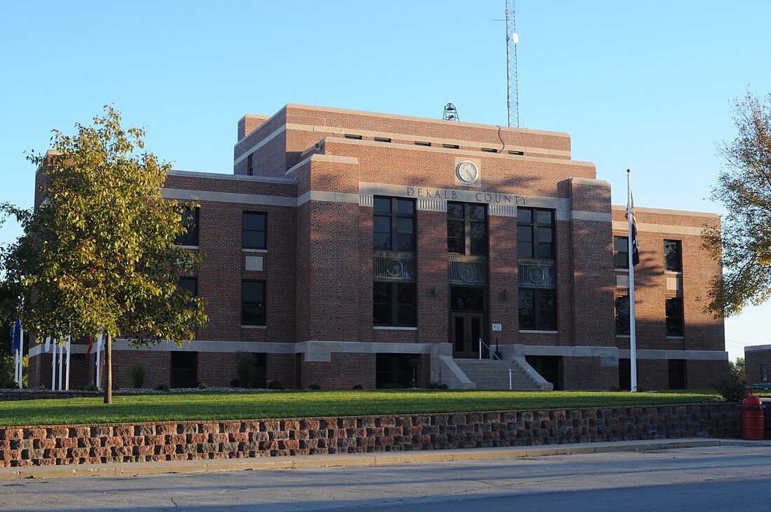 File:DeKalb County Missouri Courthouse (Southern View).JPG