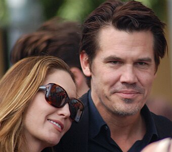 Brolin with then-wife Diane Lane in 2009
