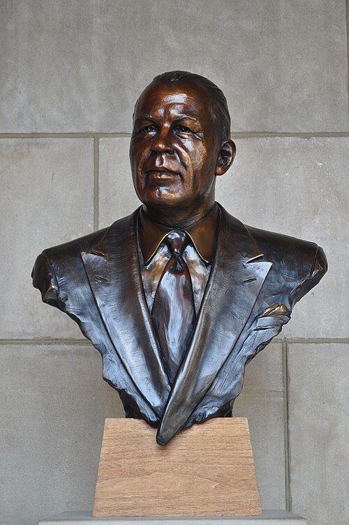 Bust of Griswold created by George Lundeen in 1994 for the Nebraska Hall of Fame.