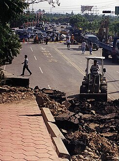 Earthquake- road crack.jpg