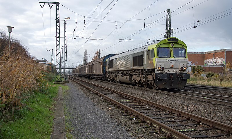 File:Emmerich Class 66 6602 met korte papiertrein (11103183854).jpg