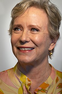 <span class="mw-page-title-main">Eve Plumb</span> American actress, singer and painter