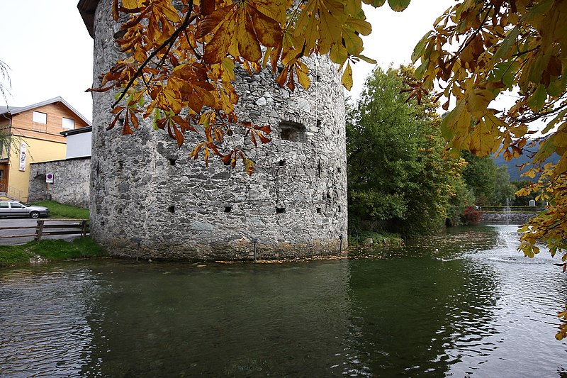 File:Färberturm Radstadt 0500 2013-09-29.JPG