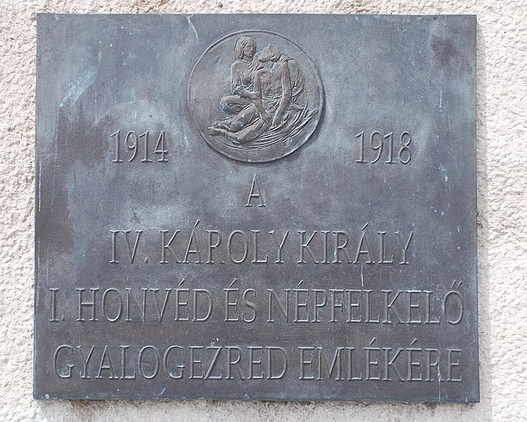 File:Fővám Platz, Mahnmal des Ersten Weltkriegs, Plaque, 2021 Belváros-Lipótváros.jpg