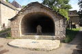 Français : Fontaine au Masseguin, hameau de la commune de Bagnols-les-Bains en Lozère