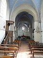 Arcade authentique vers la croisée du transept.