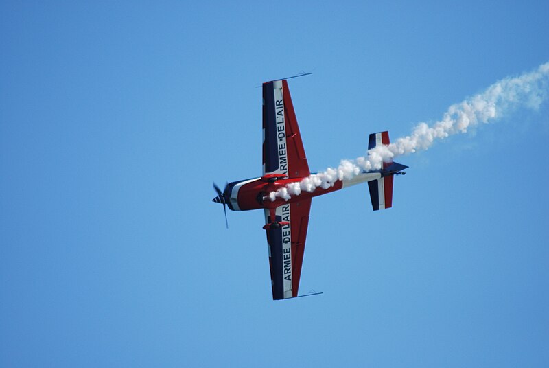 File:French acrobacy.JPG