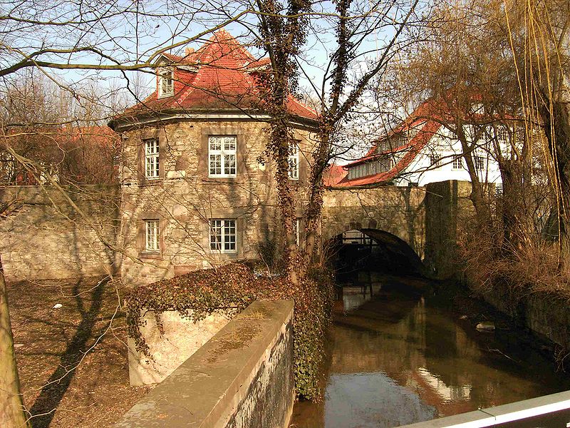 File:Göttingen-Bismarckhäuschen.03.jpg