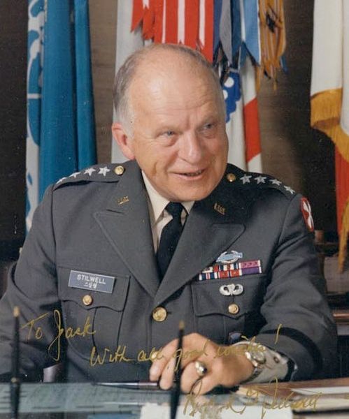 File:GEN Stilwell Richard G.jpg