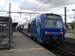 SNCF Class Z 8800 Type of double-decker, dual-voltage electric multiple unit trainset