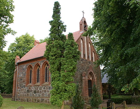 Grüttow Kirche Nordwest