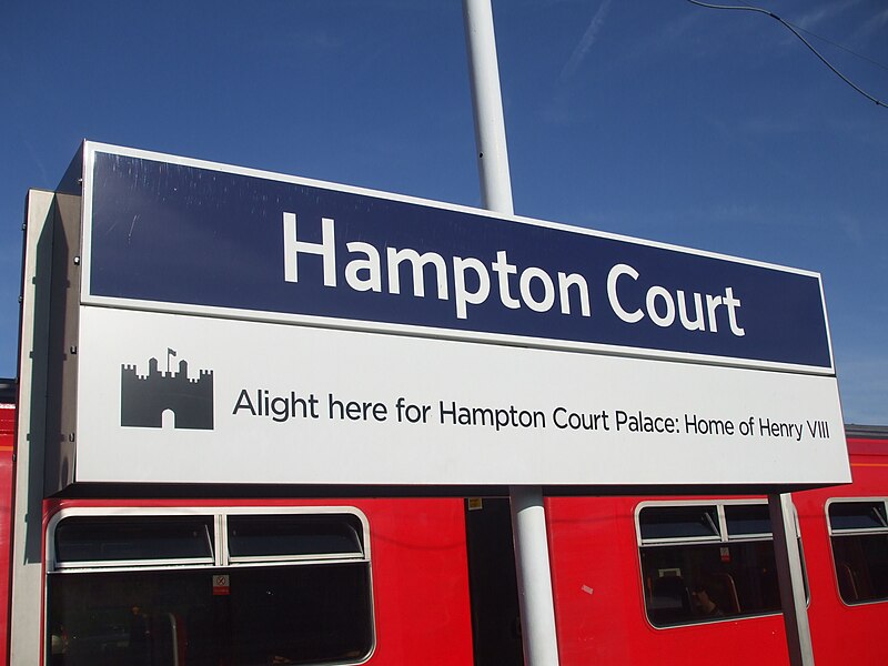 File:Hampton Court stn new signage.JPG