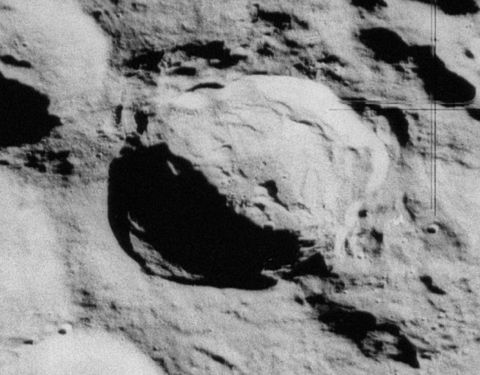 Apollo 16 mapping camera image Innes crater AS16-M-3021 ASU.jpg