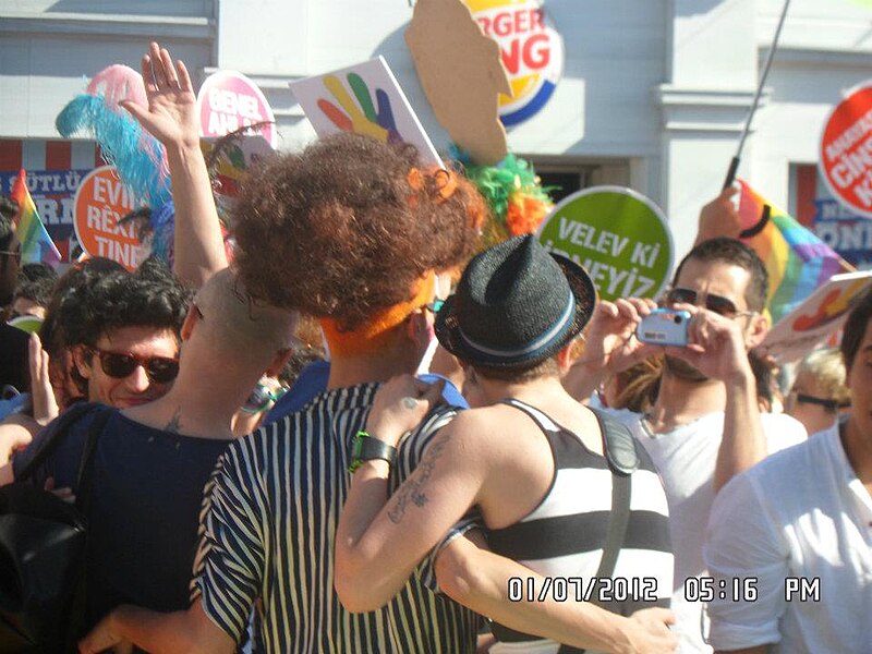 File:Istanbul Turkey LGBT pride 2012 (81).jpg