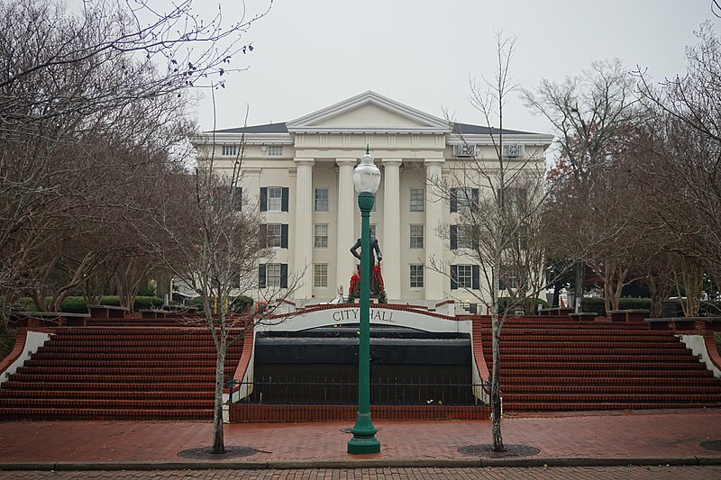 File:Jackson December 2018 44 (Jackson City Hall).jpg