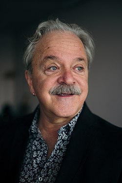 Jim Cummings in 2018.jpg