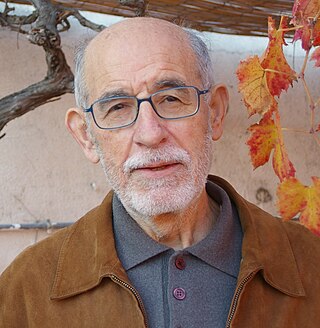 <span class="mw-page-title-main">Joan Solà i Cortassa</span> Spanish linguist & philologist