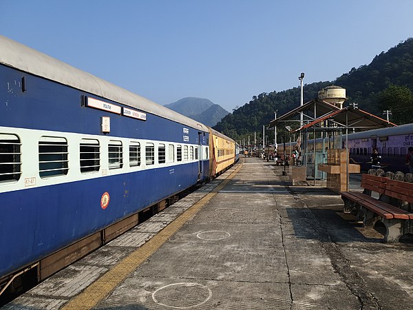 Kathgodam Railway Station Platform 2 and 3