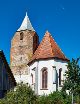 Katholische Filialkirche St. Margaretha Huckenham 4 Bayerbach (Rottal–Inn) 02 Ansicht von Osten